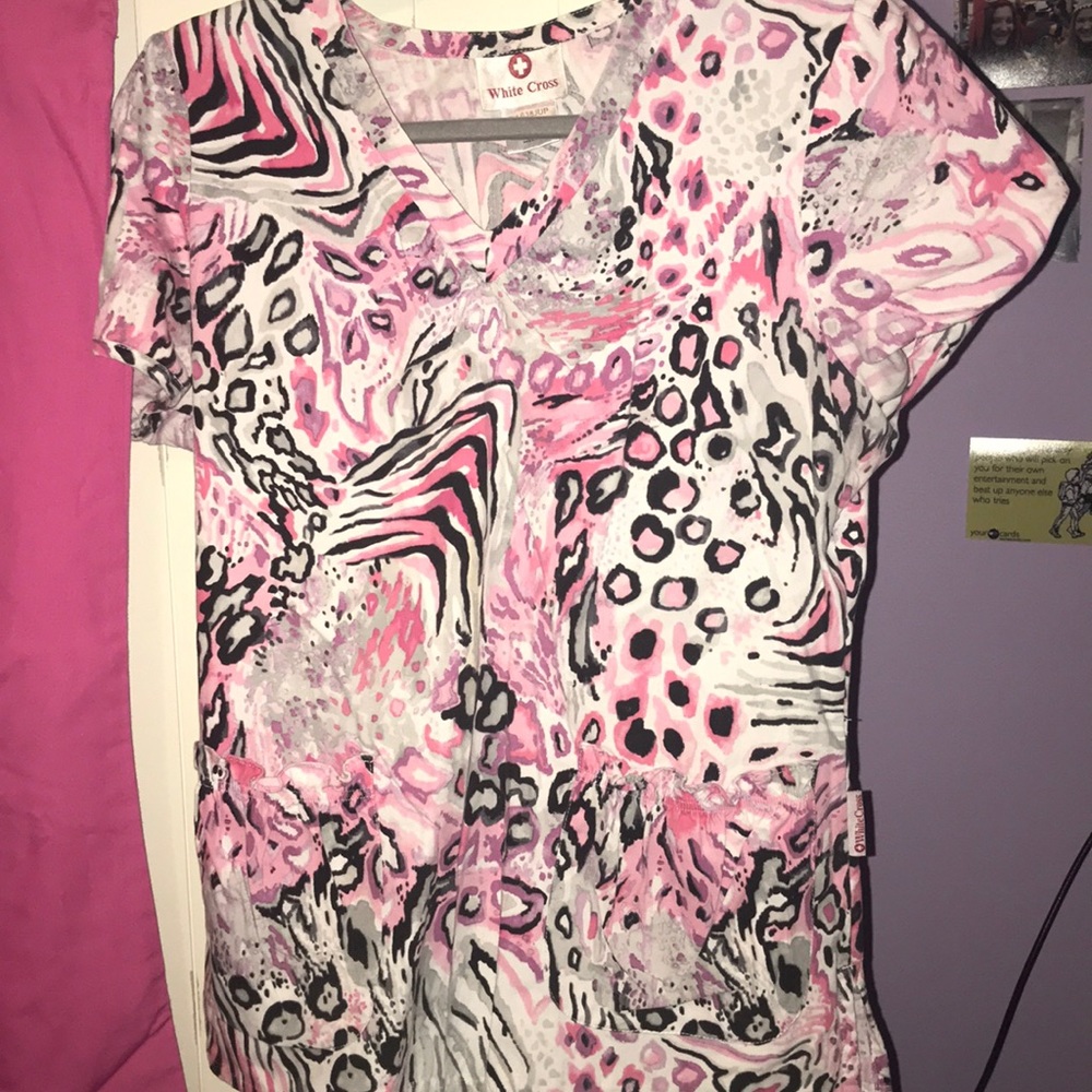 Scrub set